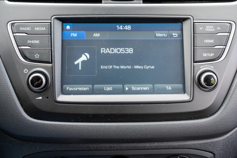 Hyundai i20 1.0 T-GDI Comfort|Prijs rijklaar incl. 12 mnd garantie| Stoel/stuurverwarming Bluetooth Carplay Camera PDC achter