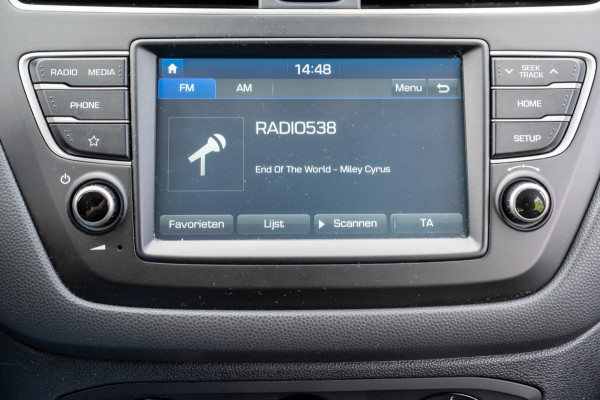 Hyundai i20 1.0 T-GDI Comfort|Prijs rijklaar incl. 12 mnd garantie| Stoel/stuurverwarming Bluetooth Carplay Camera PDC achter