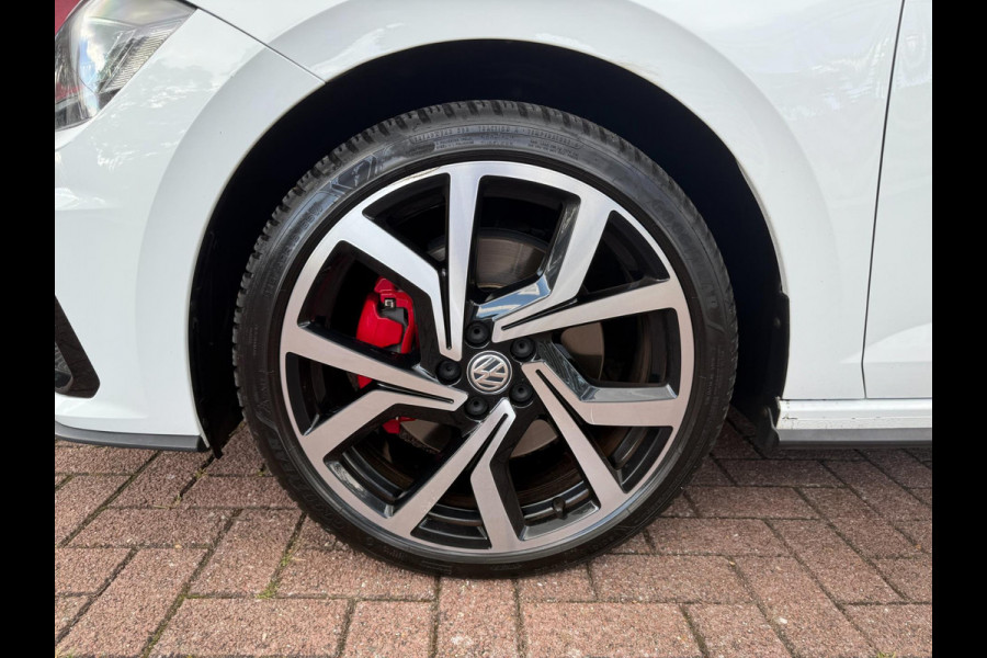 Volkswagen Polo 2.0 TSI GTI | Pano | Virtual | LED | Beats