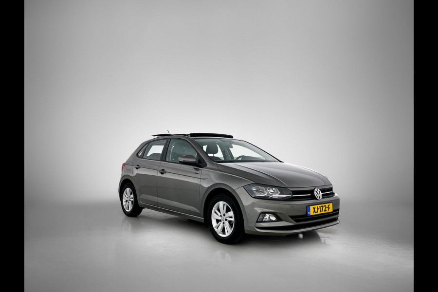 Volkswagen Polo 1.0 TSI Comfortline (NL-auto, Panorama, Navi, Carplay/ Android Auto, APP-Connect, Climate Con, Cruise Con, Etc)