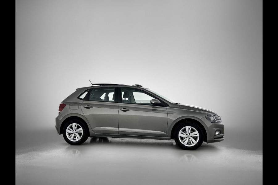 Volkswagen Polo 1.0 TSI Comfortline (NL-auto, Panorama, Navi, Carplay/ Android Auto, APP-Connect, Climate Con, Cruise Con, Etc)