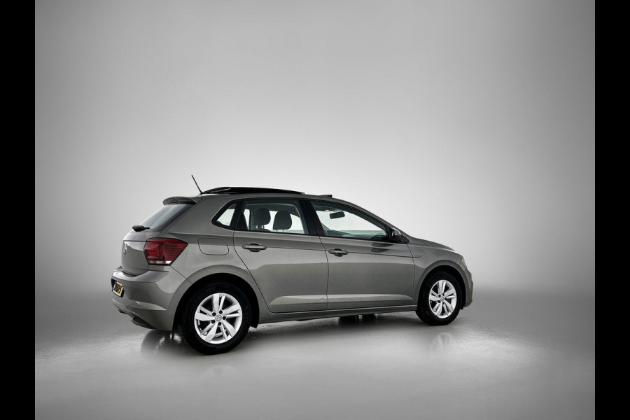Volkswagen Polo 1.0 TSI Comfortline (NL-auto, Panorama, Navi, Carplay/ Android Auto, APP-Connect, Climate Con, Cruise Con, Etc)