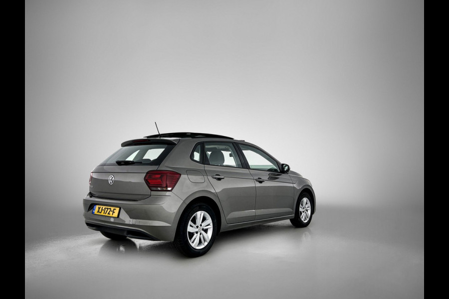 Volkswagen Polo 1.0 TSI Comfortline (NL-auto, Panorama, Navi, Carplay/ Android Auto, APP-Connect, Climate Con, Cruise Con, Etc)