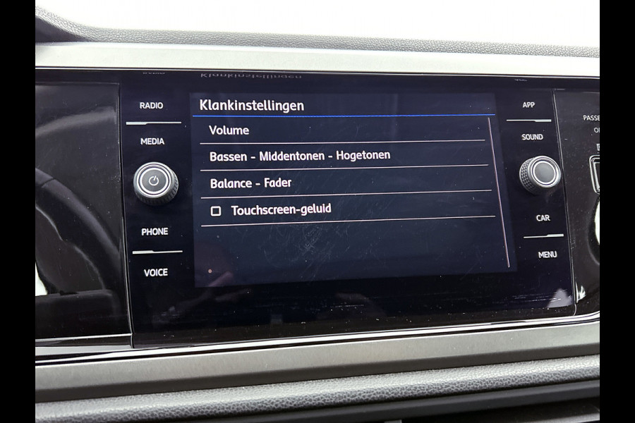 Volkswagen Polo 1.0 TSI Comfortline (NL-auto, Panorama, Navi, Carplay/ Android Auto, APP-Connect, Climate Con, Cruise Con, Etc)