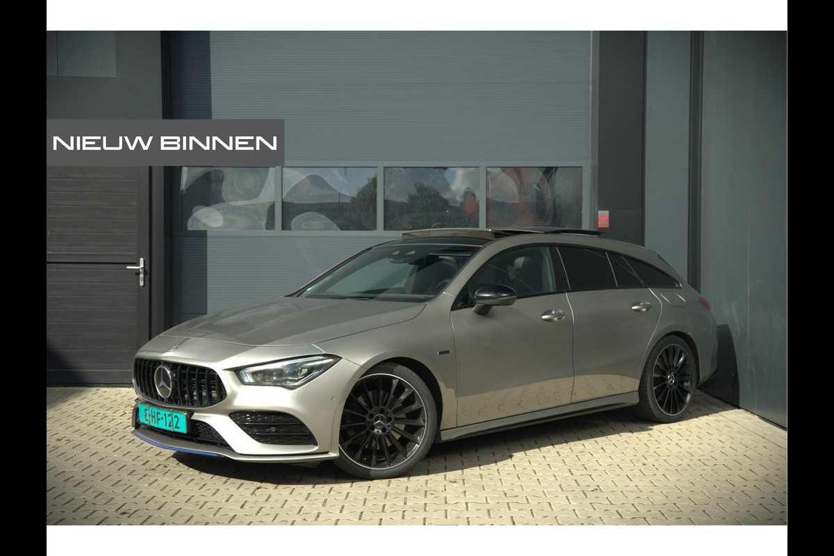 Mercedes-Benz CLA-Klasse Shooting Brake 250 e Premium Plus | Panoramadak | Memory Seat | Stoelverwarming | AMG Diffuser | Camera | Keyless | Ambiance Verlichting | Cruise Control | Multibeam LED | BTW |