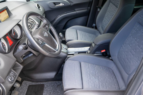 Opel Meriva 1.4 Turbo Blitz|Prijs rijklaar incl12 mnd garantie|LMV NAV Trekhaak Bluetooth achteruitrijcamera Stoel/Stuurverwarming