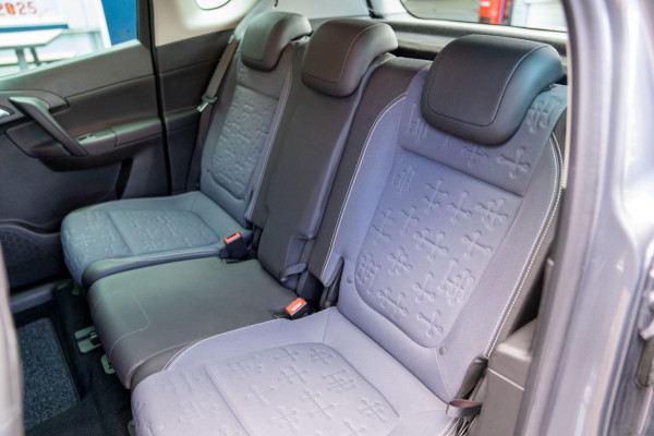 Opel Meriva 1.4 Turbo Blitz|Prijs rijklaar incl12 mnd garantie|LMV NAV Trekhaak Bluetooth achteruitrijcamera Stoel/Stuurverwarming