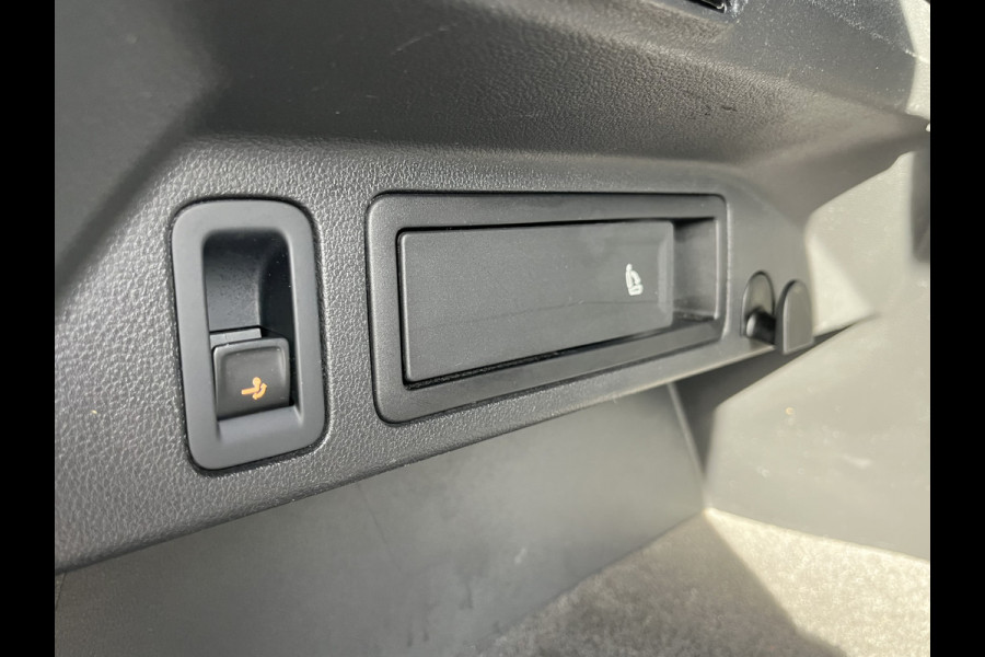 Volkswagen Tiguan 1.5 TSI ACT Highline Business R 150pk/110kW DSG Automaat 7-traps | NL Auto Eerste eigenaar! | Elektr. trekhaak | Camera | Carplay/Android Auto | Navigatie | 19 inch | etc. etc.