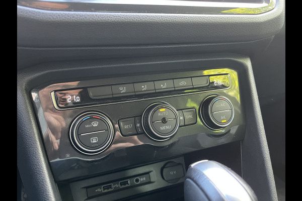 Volkswagen Tiguan 1.5 TSI ACT Highline Business R 150pk/110kW DSG Automaat 7-traps | NL Auto Eerste eigenaar! | Elektr. trekhaak | Camera | Carplay/Android Auto | Navigatie | 19 inch | etc. etc.
