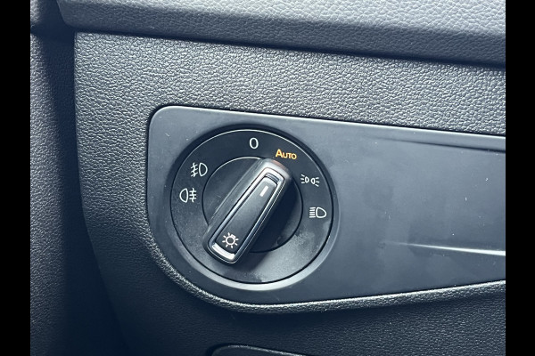Volkswagen Tiguan 1.5 TSI ACT Highline Business R 150pk/110kW DSG Automaat 7-traps | NL Auto Eerste eigenaar! | Elektr. trekhaak | Camera | Carplay/Android Auto | Navigatie | 19 inch | etc. etc.