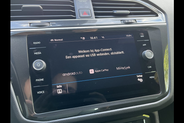 Volkswagen Tiguan 1.5 TSI ACT Highline Business R 150pk/110kW DSG Automaat 7-traps | NL Auto Eerste eigenaar! | Elektr. trekhaak | Camera | Carplay/Android Auto | Navigatie | 19 inch | etc. etc.