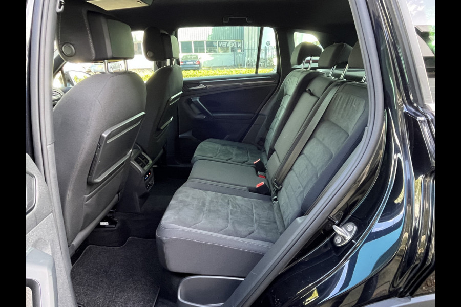 Volkswagen Tiguan 1.5 TSI ACT Highline Business R 150pk/110kW DSG Automaat 7-traps | NL Auto Eerste eigenaar! | Elektr. trekhaak | Camera | Carplay/Android Auto | Navigatie | 19 inch | etc. etc.