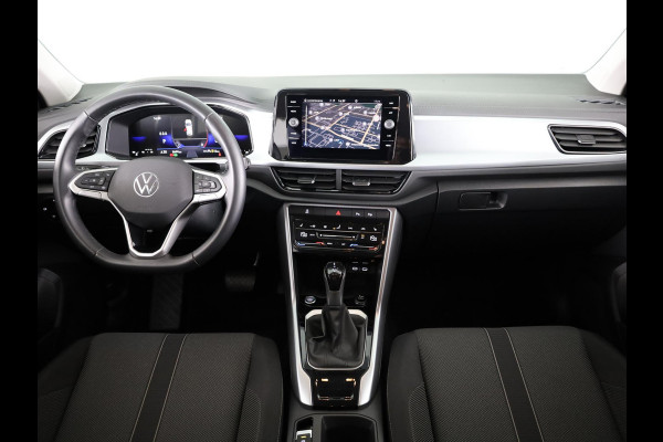 Volkswagen T-Roc 1.5 TSI Life Edition 150 PK DSG | Navigatie | Parkeercamera | Keyless entry | Volkswagen T-Roc 1.5 TSI Life Edition 150 PK DSG | Navigatie | Parkeercamera | Keyless entry |