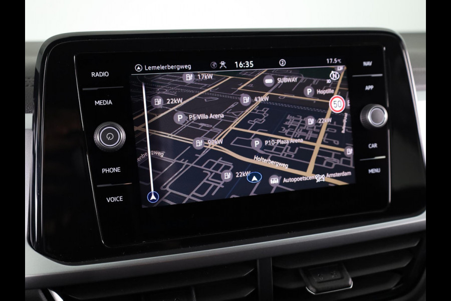 Volkswagen T-Roc 1.5 TSI Life Edition 150 PK DSG | Navigatie | Parkeercamera | Keyless entry | Volkswagen T-Roc 1.5 TSI Life Edition 150 PK DSG | Navigatie | Parkeercamera | Keyless entry |