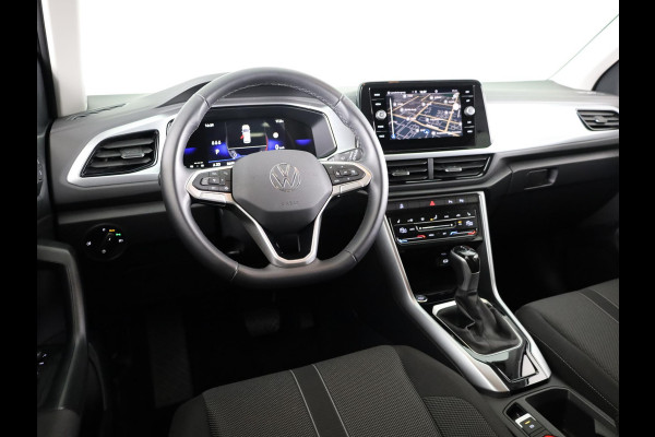 Volkswagen T-Roc 1.5 TSI Life Edition 150 PK DSG | Navigatie | Parkeercamera | Keyless entry | Volkswagen T-Roc 1.5 TSI Life Edition 150 PK DSG | Navigatie | Parkeercamera | Keyless entry |