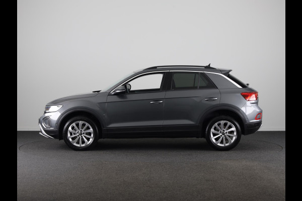 Volkswagen T-Roc 1.5 TSI Life Edition 150 PK DSG | Navigatie | Parkeercamera | Keyless entry | Volkswagen T-Roc 1.5 TSI Life Edition 150 PK DSG | Navigatie | Parkeercamera | Keyless entry |