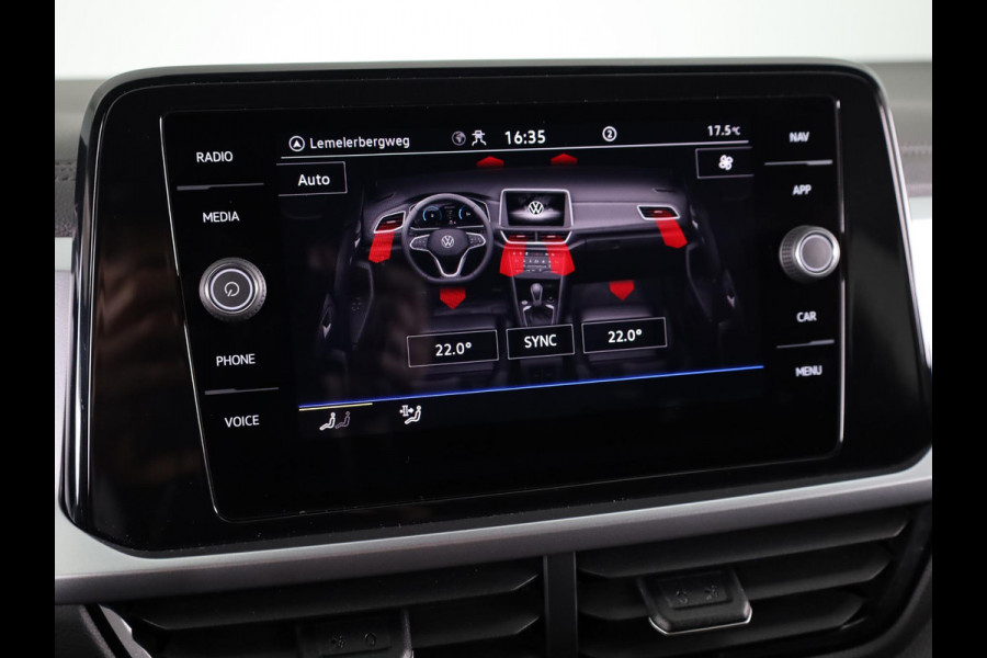 Volkswagen T-Roc 1.5 TSI Life Edition 150 PK DSG | Navigatie | Parkeercamera | Keyless entry | Volkswagen T-Roc 1.5 TSI Life Edition 150 PK DSG | Navigatie | Parkeercamera | Keyless entry |