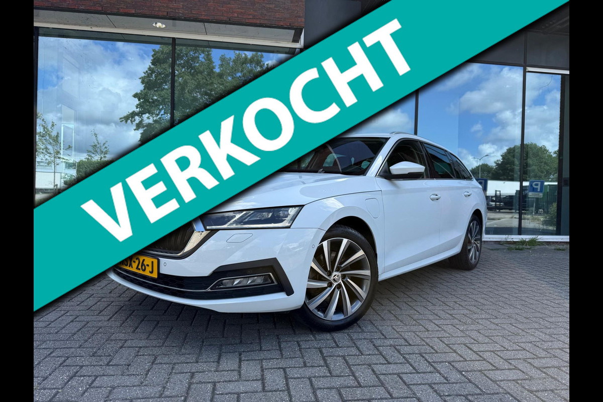 Škoda Octavia Combi 1.4 TSI iV PHEV Business Edition - Automaat - Navi - Winterpakket - Camera
