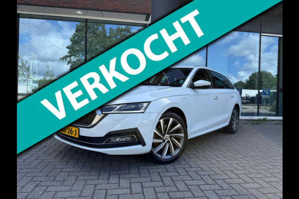 Škoda Octavia Combi 1.4 TSI iV PHEV Business Edition - Automaat - Navi - Winterpakket - Camera