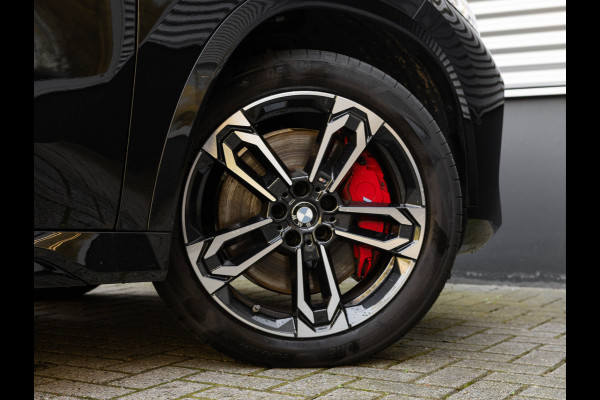 BMW X1 sDrive18i M-Sport Pro - Pano - Trekhaak - Driving Ass Plus - Harman Kardon