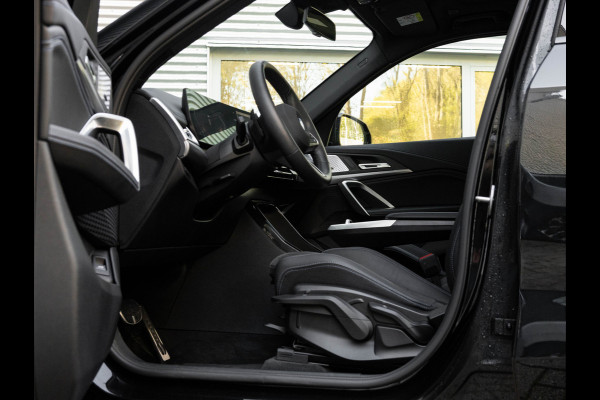 BMW X1 sDrive18i M-Sport Pro - Pano - Trekhaak - Driving Ass Plus - Harman Kardon
