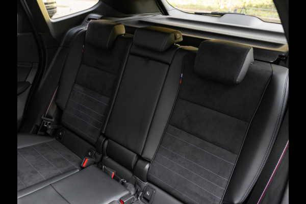 BMW X1 sDrive18i M-Sport Pro - Pano - Trekhaak - Driving Ass Plus - Harman Kardon