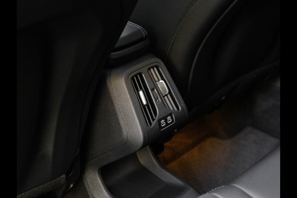BMW X1 sDrive18i M-Sport Pro - Pano - Trekhaak - Driving Ass Plus - Harman Kardon