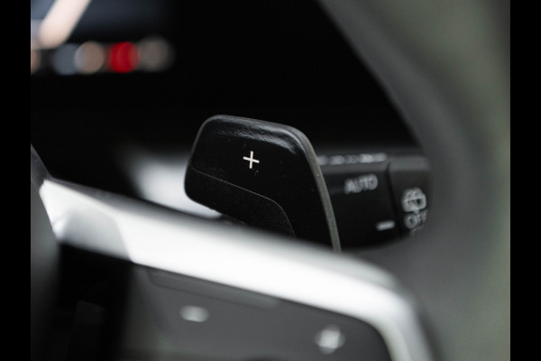 BMW X1 sDrive18i M-Sport Pro - Pano - Trekhaak - Driving Ass Plus - Harman Kardon
