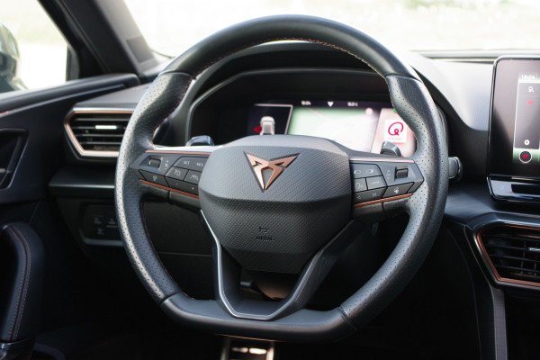 CUPRA Leon 1.4 e-Hybrid VZ Adrenaline 245 PK PHEV, Adap. Cruise Control, Winterpakket, Carplay