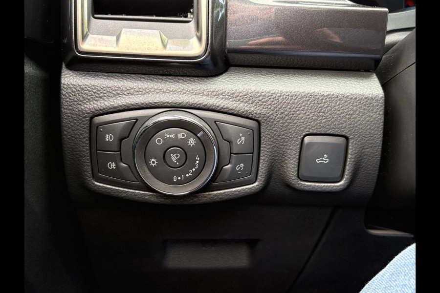 Ford Ranger 2.0 EcoBlue Wildtrak Supercab | SCI | 214pk Automaat | 3.500kg Trekgewicht | Dichte Opbouw | Lederen Bekleding | Adaptieve Cruise | Dealer onderhouden