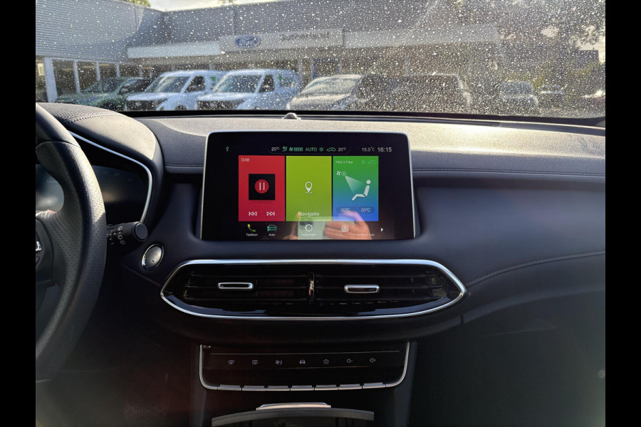 MG EHS 1.5 TGDI Luxury Plug-in Hybride 258pk | Adaptieve Cruise | Lederen Bekleding | Achteruitrijcamera | Navigatie | Elektrische Bestuurdersstoel MG EHS 1.5 TGDI Luxury Plug-in Hybride 258pk | Adaptieve Cruise | Lederen Bekleding | Achteruitrijcamera | Navigatie | Elektrische Bestuurdersstoel