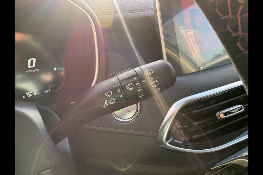 MG EHS 1.5 TGDI Luxury Plug-in Hybride 258pk | Adaptieve Cruise | Lederen Bekleding | Achteruitrijcamera | Navigatie | Elektrische Bestuurdersstoel MG EHS 1.5 TGDI Luxury Plug-in Hybride 258pk | Adaptieve Cruise | Lederen Bekleding | Achteruitrijcamera | Navigatie | Elektrische Bestuurdersstoel