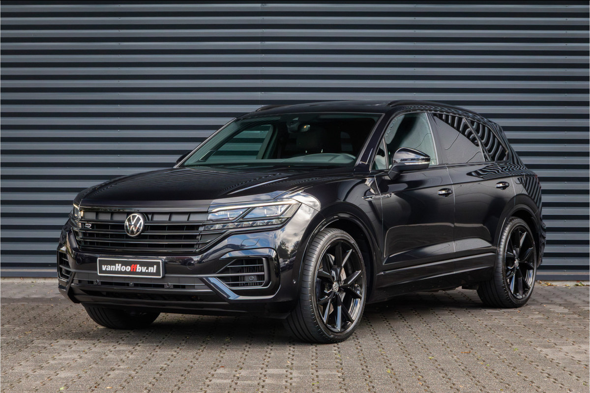 Volkswagen Touareg 3.0 TSi 4MOTION R Black-22 inch-Trekhaak