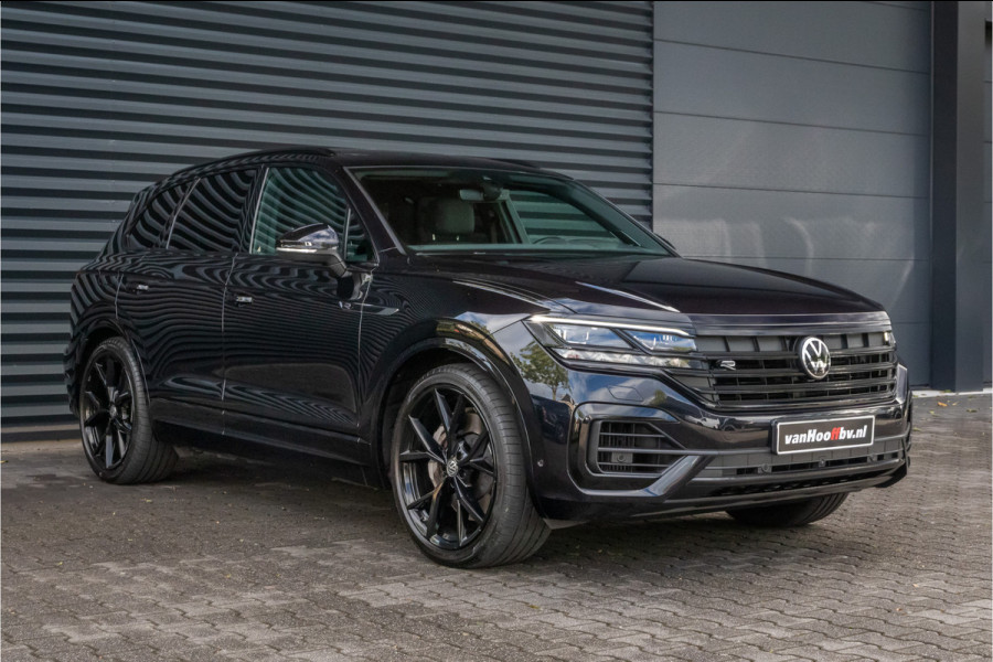 Volkswagen Touareg 3.0 TSi 4MOTION R Black-22 inch-Trekhaak
