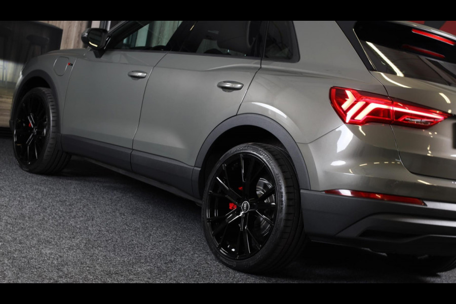 Audi Q3 45 TFSI e S Line Competition / Acc / Lane Assist / Dode Hoek / Open Panoramadak / Led / Virtual Cockpit / Pdc / 21 Inch
