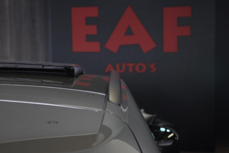 Audi Q3 45 TFSI e S Line Competition / Acc / Lane Assist / Dode Hoek / Open Panoramadak / Led / Virtual Cockpit / Pdc / 21 Inch