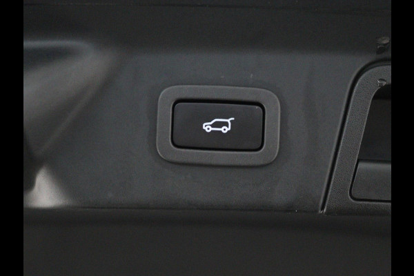 Land Rover Range Rover Velar 2.0 P250 Turbo AWD R-Dynamic HSE | NL-AUTO | PANO | MERIDIAN | CARPLAY | STOELVERW/VERKOEL |