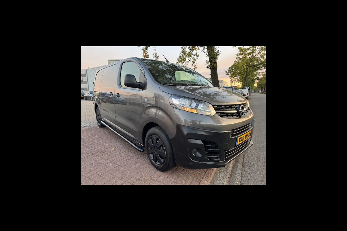 Opel Vivaro 2.0 CDTI 145pk Euro6 Edition 3Persoons Airco,Cruisecontrol,Navigatie Nette Auto