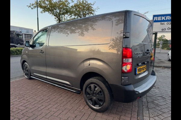 Opel Vivaro 2.0 CDTI 145pk Euro 6 L2 H1 Edition 3Persoons Airco,Cruisecontrol,Navigatie Nette Auto