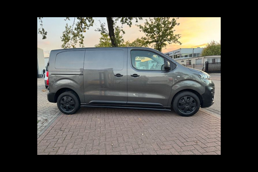 Opel Vivaro 2.0 CDTI 145pk Euro 6 L2 H1 Edition 3Persoons Airco,Cruisecontrol,Navigatie Nette Auto