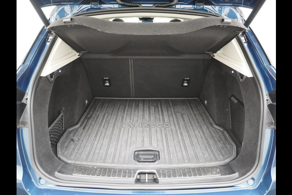 Lynk & Co 01 1.5 VAN: 23.900,- VOOR: 21.440,- UW HERFSTVOORDEEL: 2.460,- EURO | RIJKLAARPRIJS INCL. 12MND BOVAG
