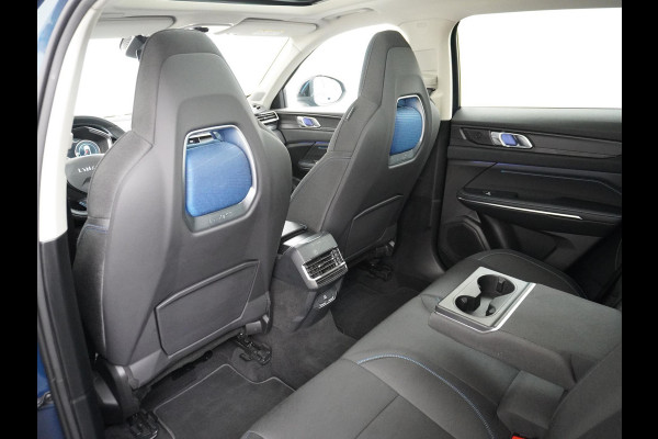 Lynk & Co 01 1.5 VAN: 23.900,- VOOR: 21.440,- UW HERFSTVOORDEEL: 2.460,- EURO | RIJKLAARPRIJS INCL. 12MND BOVAG