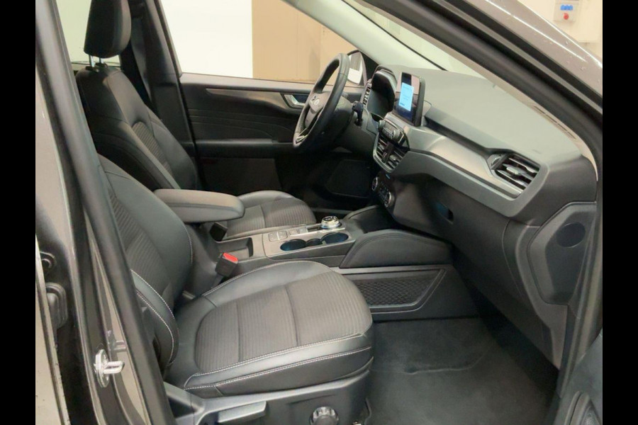 Ford Kuga 2.5 PHEV Titanium X | Trekhaak afneembaar | Adaptive cruise control | Winter Pack | Camera | Dodehoeksensoren