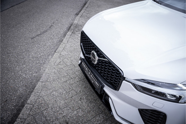 Volvo XC60 2.0 T6 Recharge AWD R-Design ** Luchtvering ** Panodak ** 360 HUD ** Trekhaak Volvo XC60 2.0 T6 Recharge AWD R-Design ** Luchtvering ** Panodak ** 360 HUD ** Trekhaak