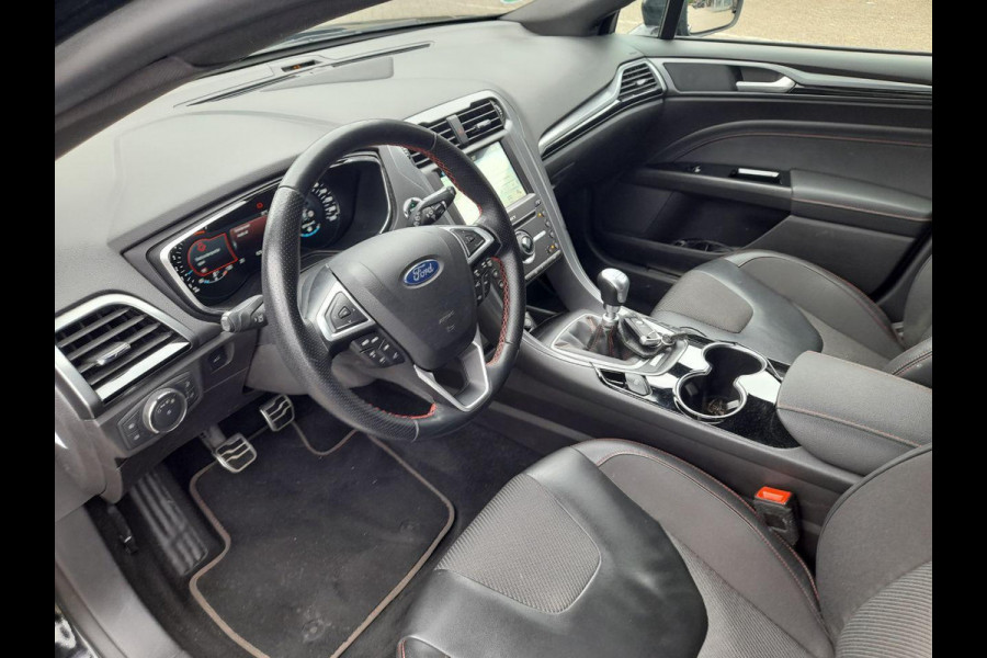 Ford Mondeo Wagon 1.5 ST-Line | Panoramadak | Half leder | Sony audio | Winter Pack