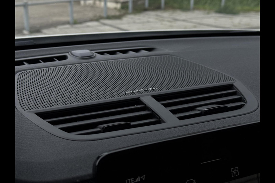 Polestar 2 Aut. Long Range Dual Motor AWD | Trekhaak | Panorama | 360 | Camera | Harman Kardon |