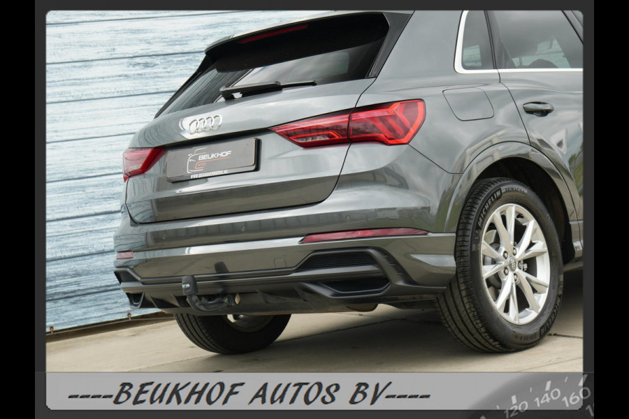 Audi Q3 35 TFSI S-Line Sport Trekhaak Carplay Leer Xenon Pdc