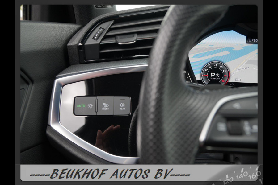 Audi Q3 35 TFSI S-Line Sport Trekhaak Carplay Leer Xenon Pdc