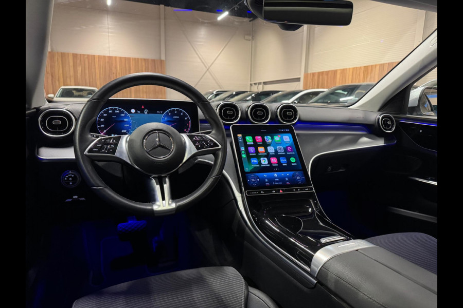 Mercedes-Benz C-Klasse Estate 180 Business Line, Pano, Apple Carplay, Ambiënte Light, Private Glas, Cam, PDC, 18"Velg, Onderhoud