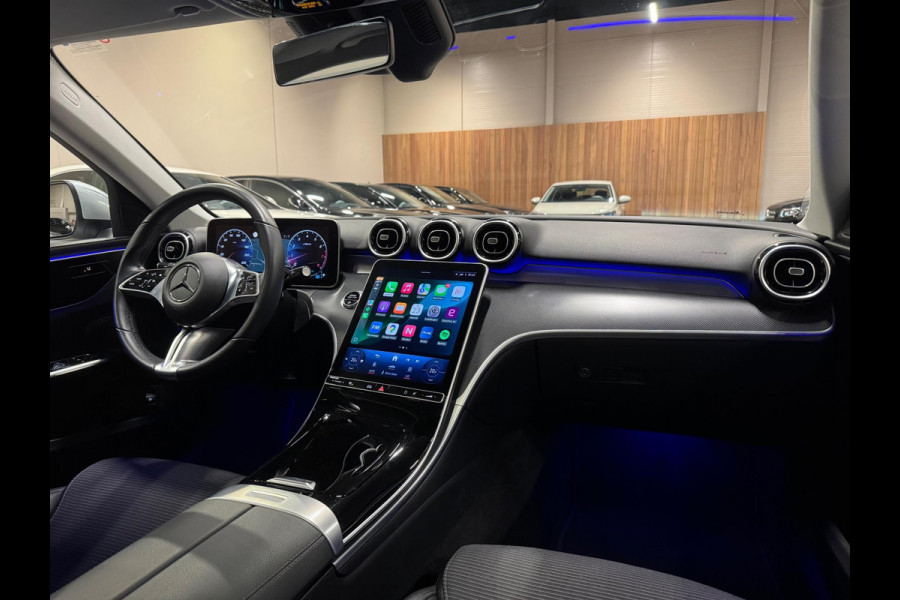 Mercedes-Benz C-Klasse Estate 180 Business Line, Pano, Apple Carplay, Ambiënte Light, Private Glas, Cam, PDC, 18"Velg, Onderhoud